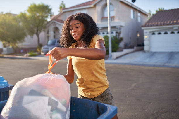Best Garage Cleanout Services  in Brookings, SD